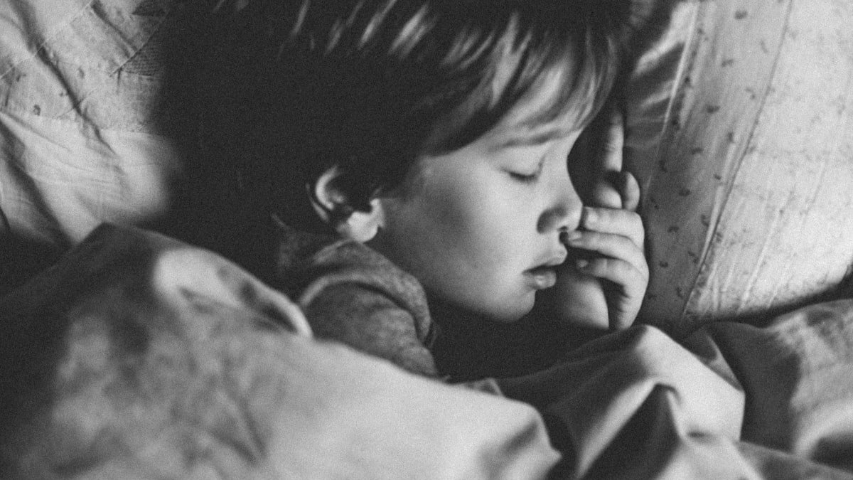 Avant la rentrée : remettre en douceur les enfants (et soi) à l&rsquo;heure
