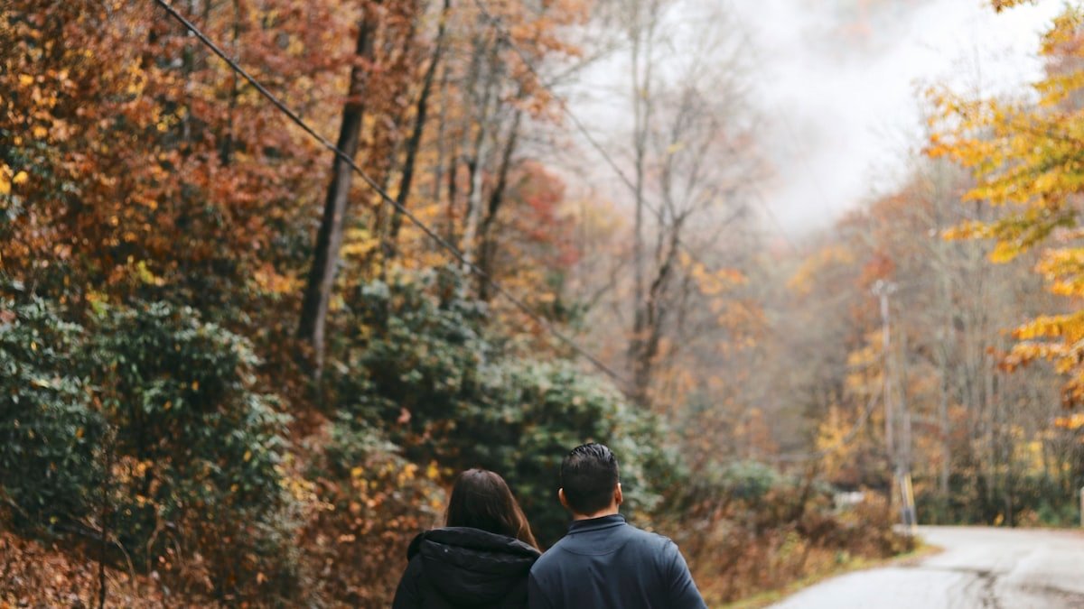 Nourrir la complicité du couple : ces petits gestes du quotidien qui comptent