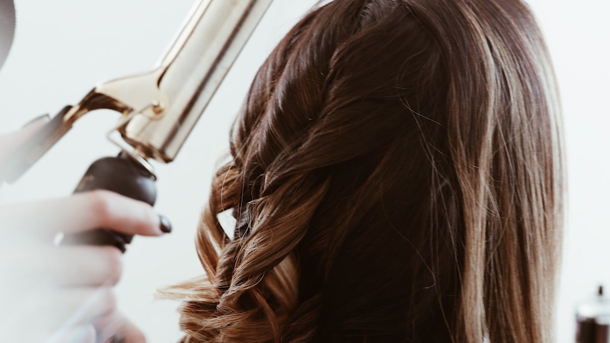 Astuces maquillage rapides : les gestes malins qui changent tout au quotidien