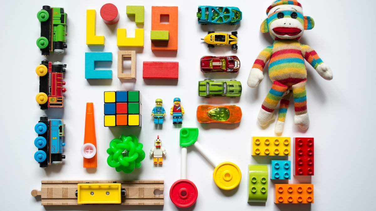 Bien choisir jeux et jouets : le guide d&rsquo;achat pour enfants