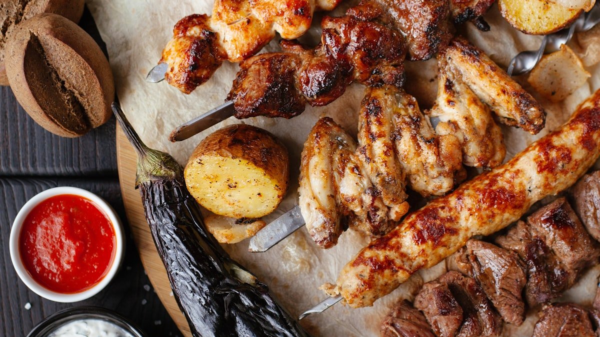 Cuisines du monde : voyager par les saveurs, avec justesse