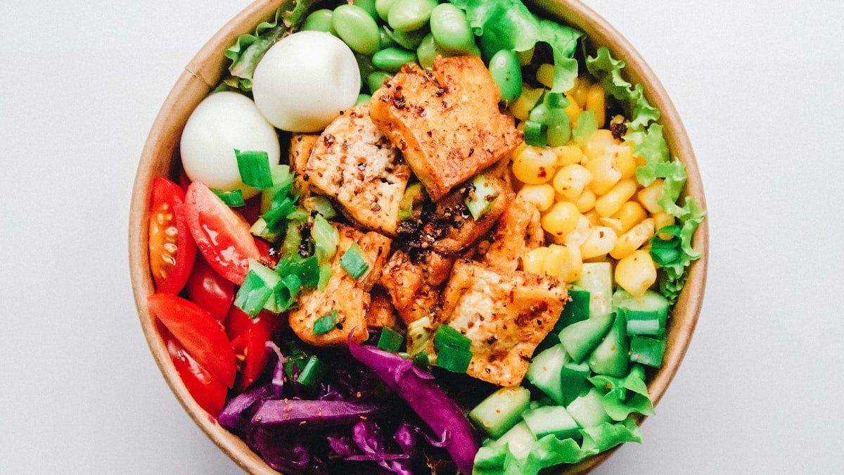 Alimentation anti-inflammatoire : les aliments qui apaisent vraiment le corps