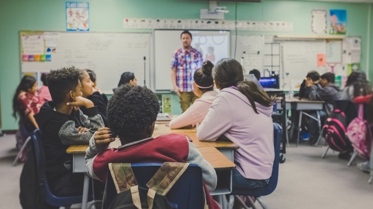 Réussir la rentrée scolaire : la checklist des parents (sereine et sans stress)
