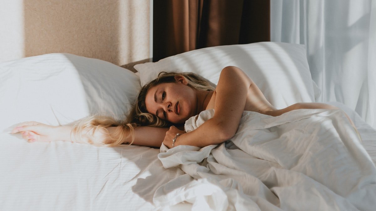 Se rendormir après un réveil nocturne : les gestes qui aident