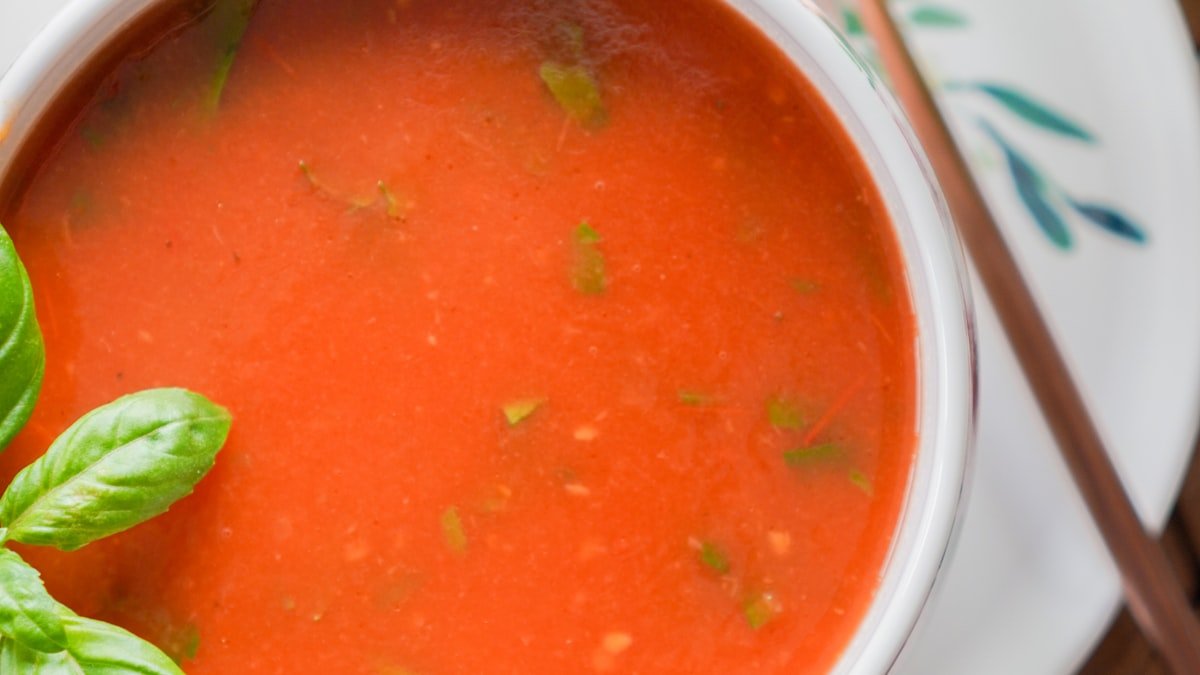 Gaspacho andalou maison : la recette fraîche et facile de l’été