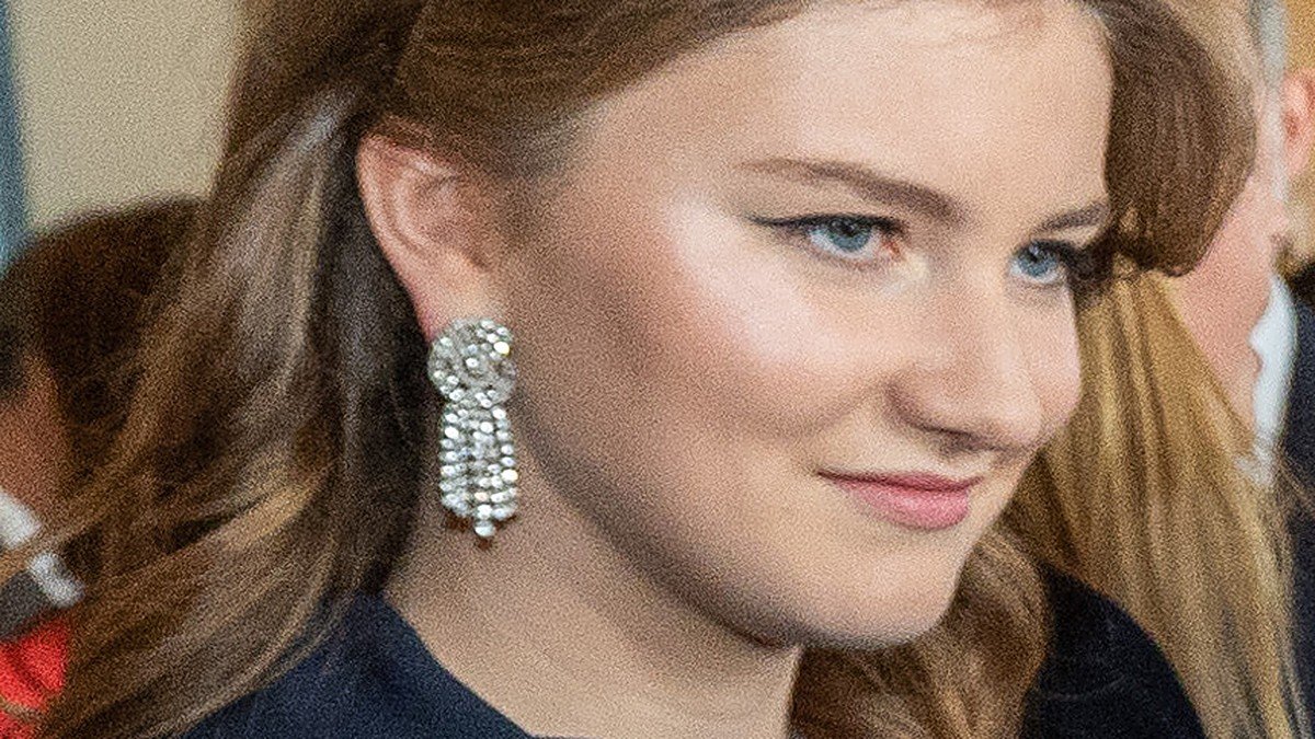 La princesse Elisabeth de Belgique, diplômée de Harvard, s&rsquo;accorde une année sabbatique : la future reine qui avance à son rythme