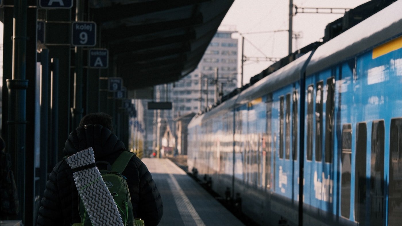 Voyager seule en toute sérénité : préparation, sécurité et confiance