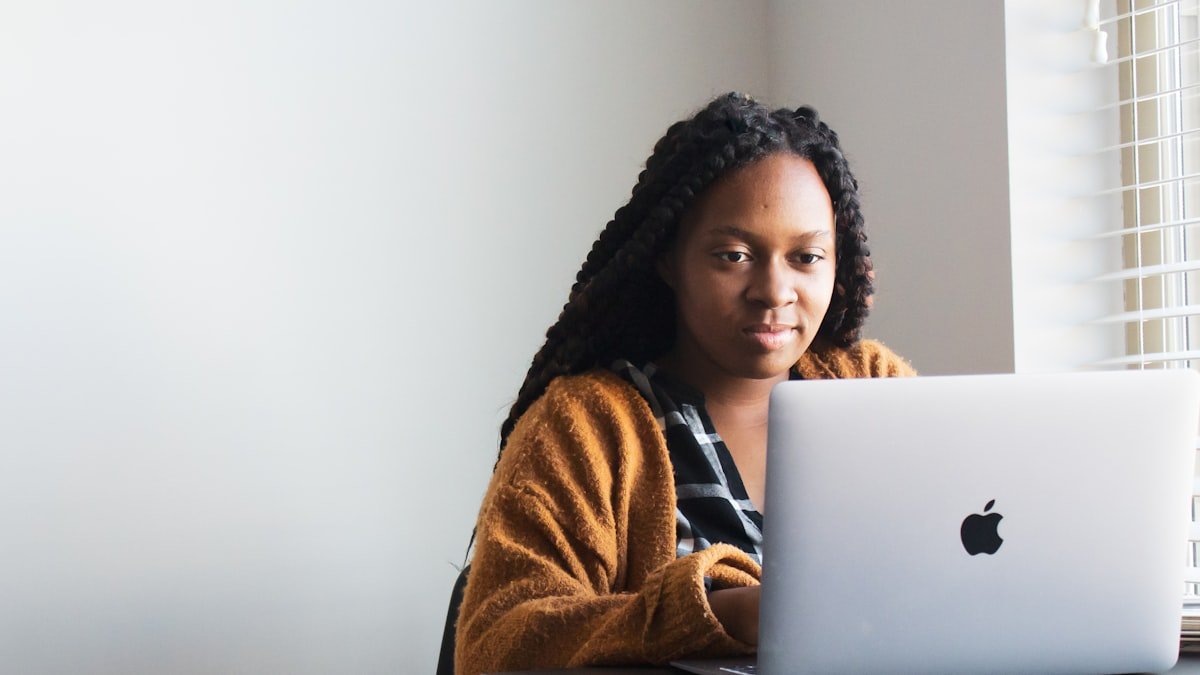 Reprendre le travail après les vacances : retrouver son rythme en douceur