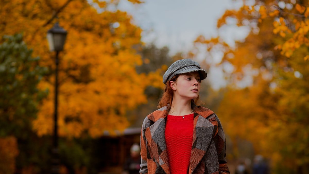 La veste à carreaux : la pièce forte de la rentrée, et comment la porter avec justesse