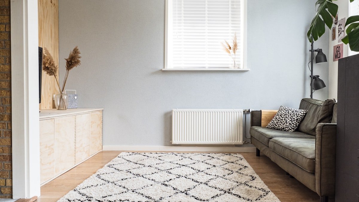 Marier les couleurs dans sa déco : les associations qui fonctionnent vraiment chez soi