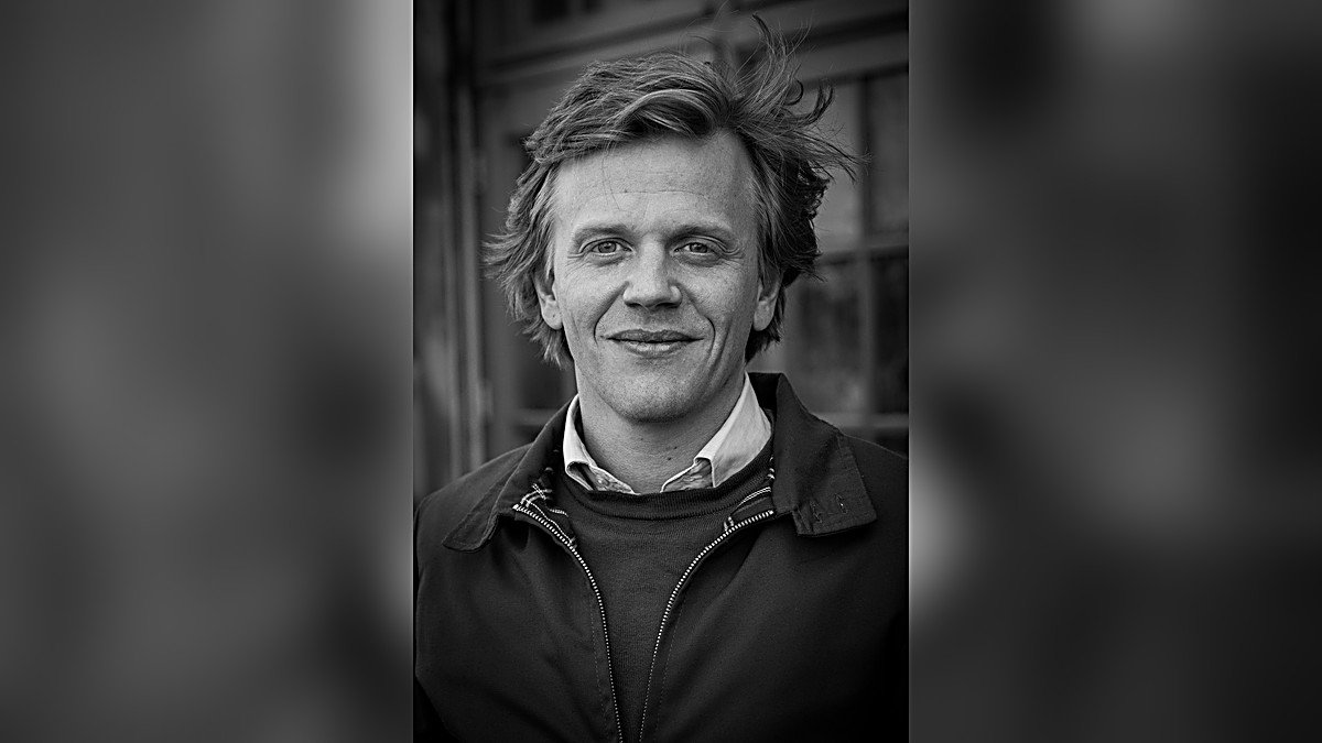 Alex Lutz, une rentrée sous le signe de la scène : le comédien qui a fait de la fidélité et de la discrétion un art de vivre