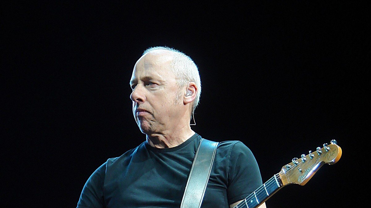 Mark Knopfler fête ses 77 ans : le maître de Dire Straits qui a toujours préféré la chanson à la gloire