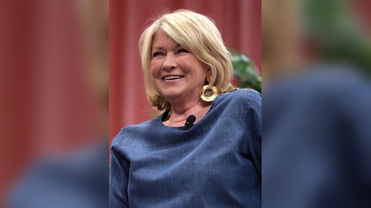 Martha Stewart fête ses 85 ans : l&rsquo;art de vivre et l&rsquo;art de se réinventer