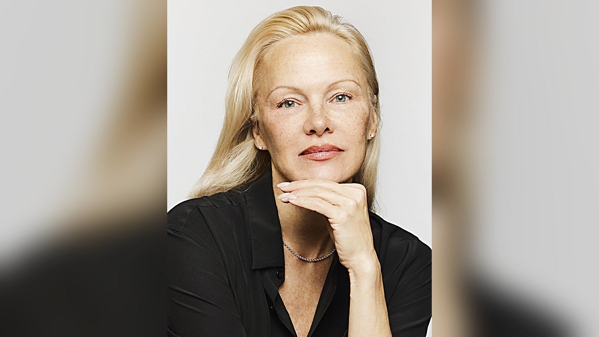 Pamela Anderson honorée à la Mostra de Venise 2026 : l’icône qui a fait du courage et de la réinvention un art de vivre