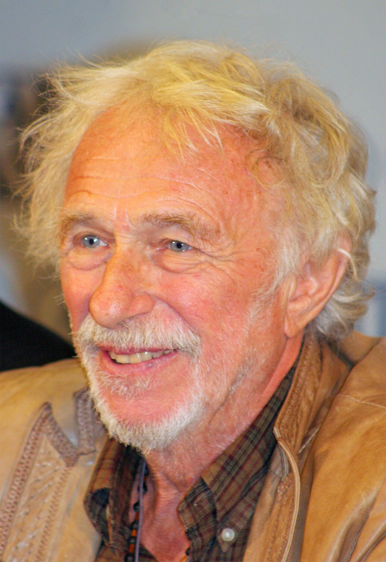 Pierre Richard fête ses 92 ans : le grand blond du cinéma français qui cultive la fantaisie, le vin et la liberté