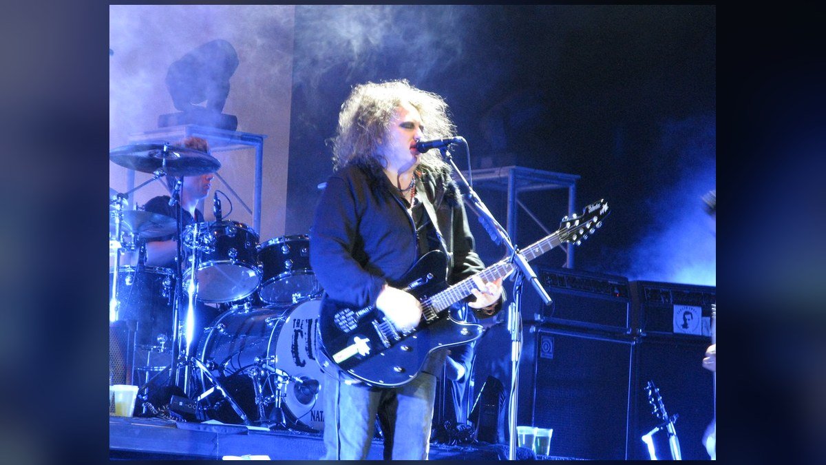 The Cure clôt Rock en Seine 2026 : Robert Smith, le chanteur qui a fait de la fidélité et de la poésie un art de vivre