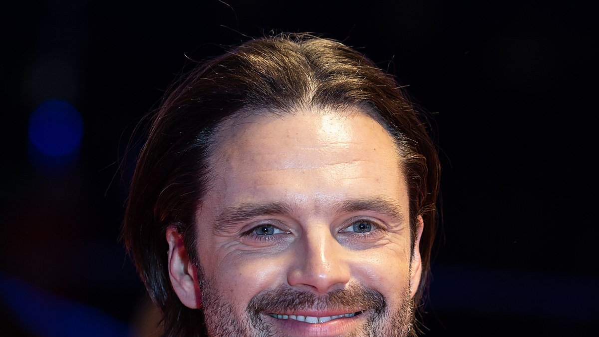 Sebastian Stan fête ses 44 ans : du Winter Soldier au Golden Globe, l&rsquo;acteur qui n&rsquo;a jamais cessé de se réinventer