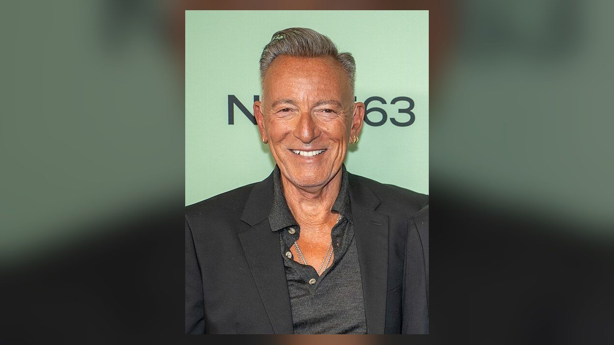 Bruce Springsteen reprend la route avec sa tournée 2026 : le chanteur qui a fait de l’endurance et de l’espoir un art de vivre