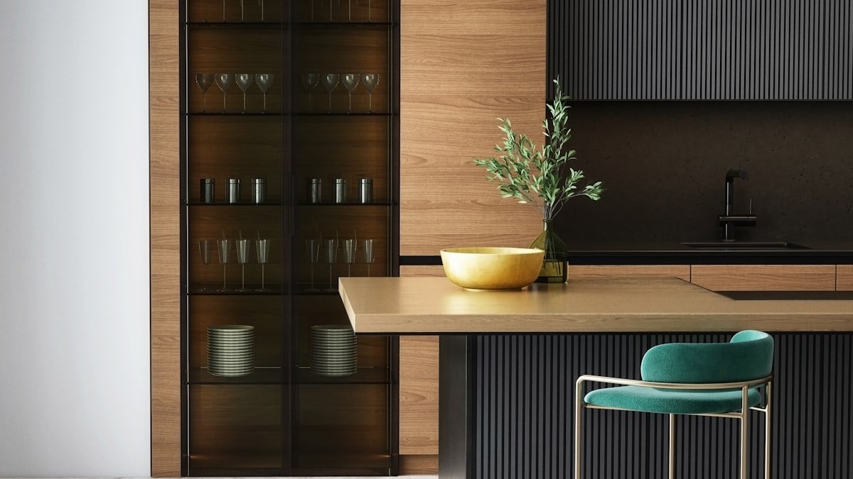 Aménager une petite cuisine : les astuces gain de place pour une pièce pratique et jolie