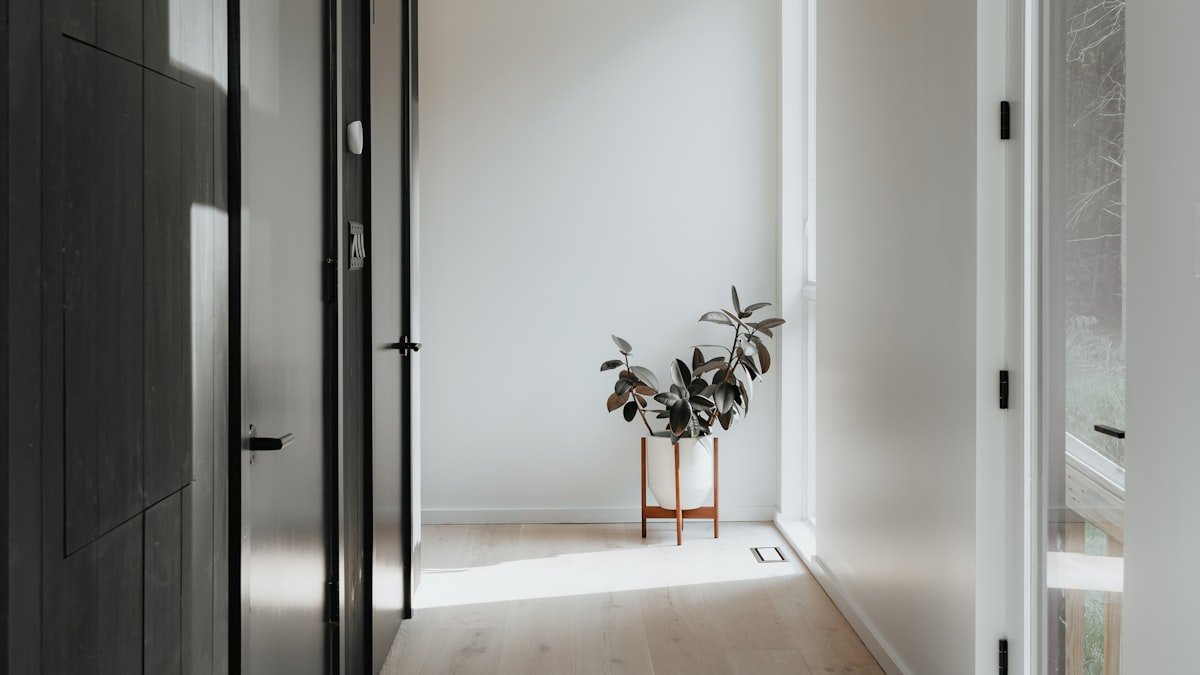 Aménager son entrée : créer un espace accueillant, pratique et bien organisé