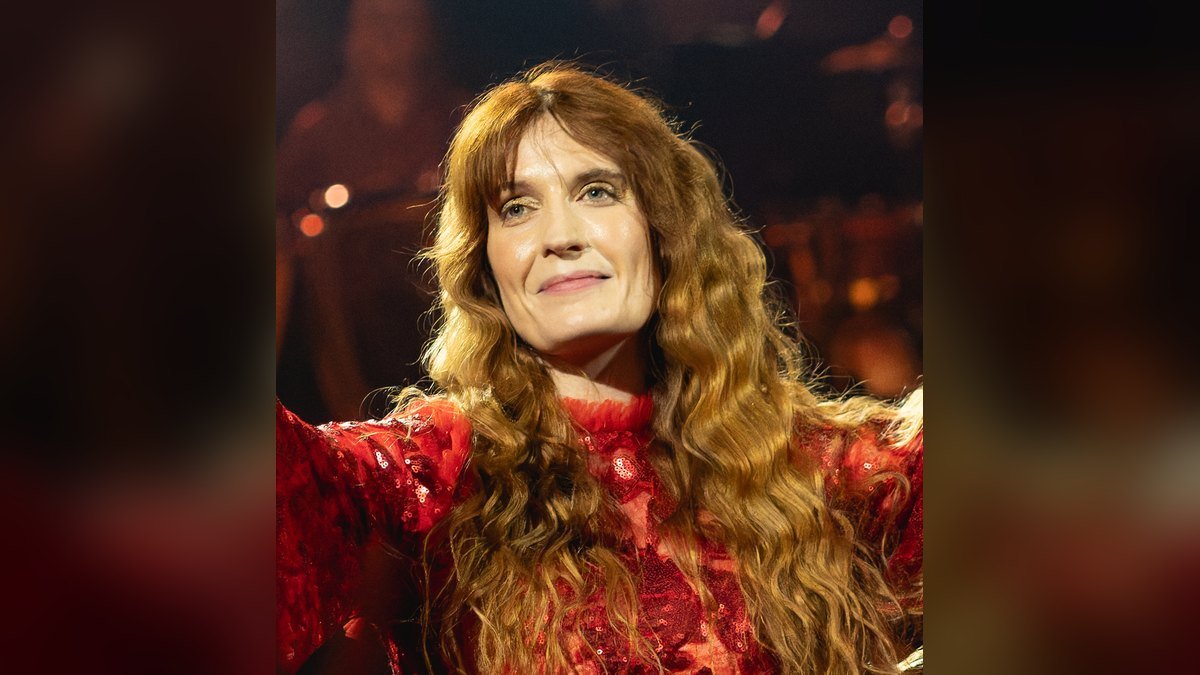 Florence + The Machine en tournée avec « Everybody Scream » : Florence Welch, la chanteuse qui a fait de la ferveur et de la renaissance un art de vivre