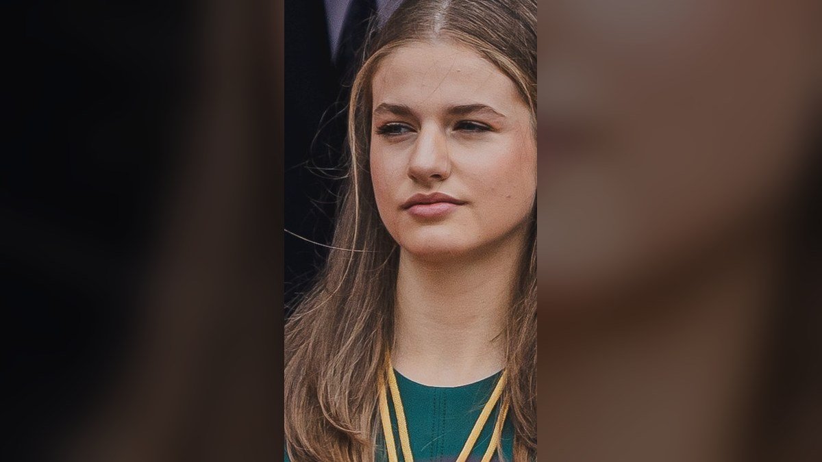 La princesse Leonor d’Espagne referme sa formation militaire et entre à l’université : la future reine qui a fait de l’effort et de l’apprentissage un art de vivre