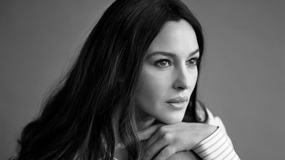 Monica Bellucci à l&rsquo;affiche de « Histoires de la nuit » : l&rsquo;actrice qui a fait de la présence et de la liberté une signature