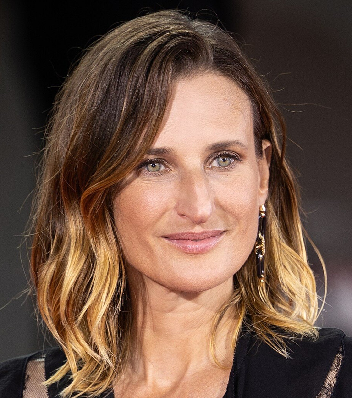 L'actrice française Camille Cottin, portrait souriant