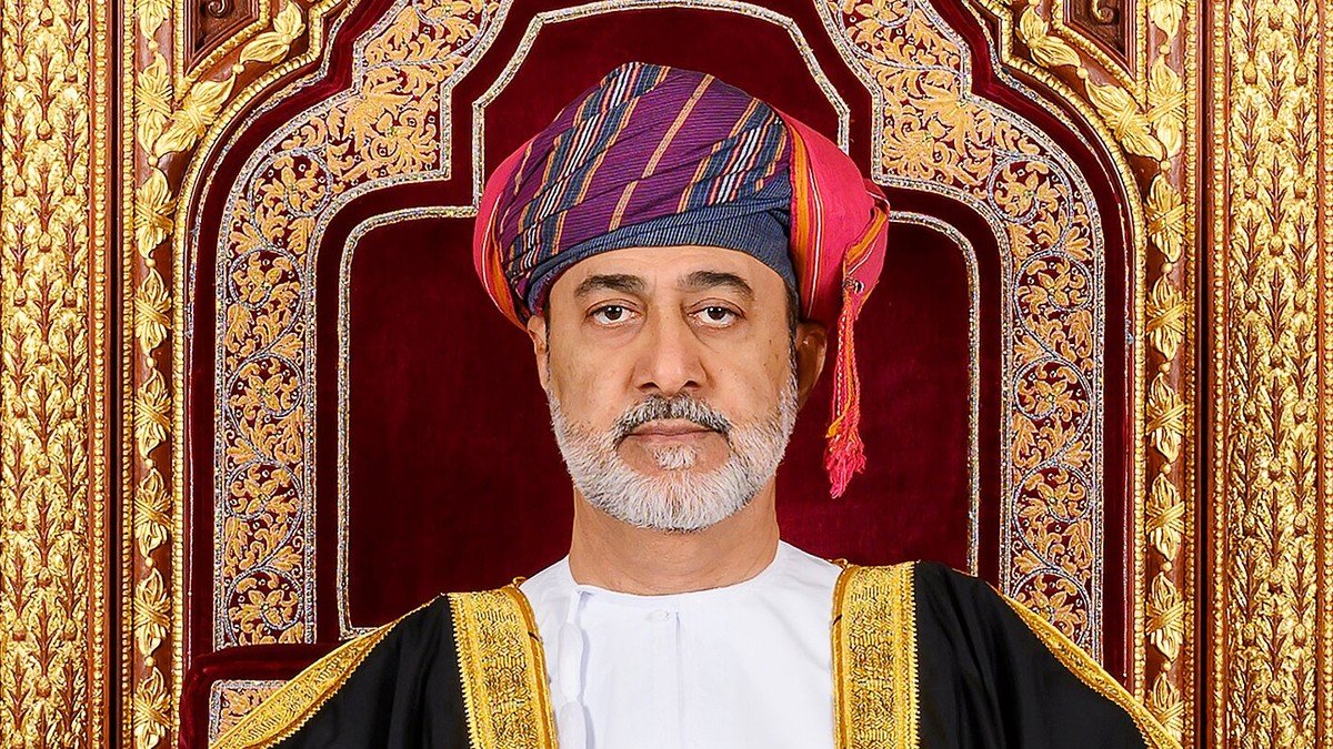 Le sultan Haïtham ben Tariq d&rsquo;Oman en visite d&rsquo;État au Royaume-Uni : le souverain qui a fait du dialogue et de la modernisation une signature