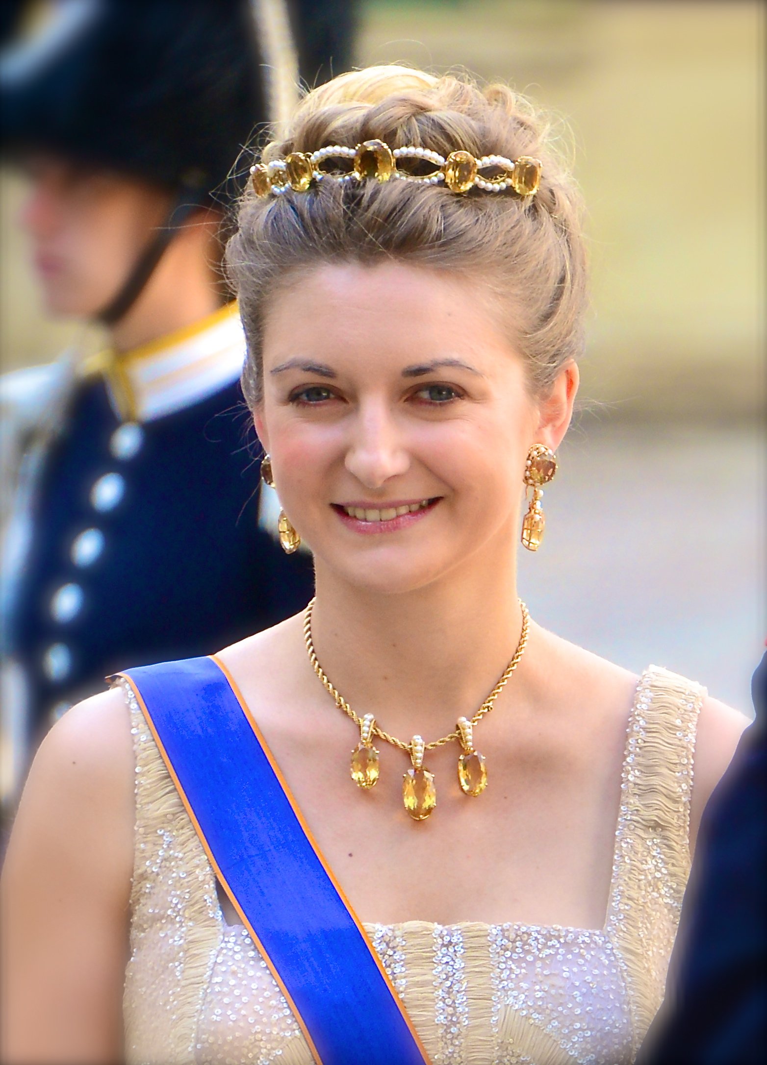 Portrait de la grande-duchesse Stéphanie de Luxembourg, parée d'un diadème
