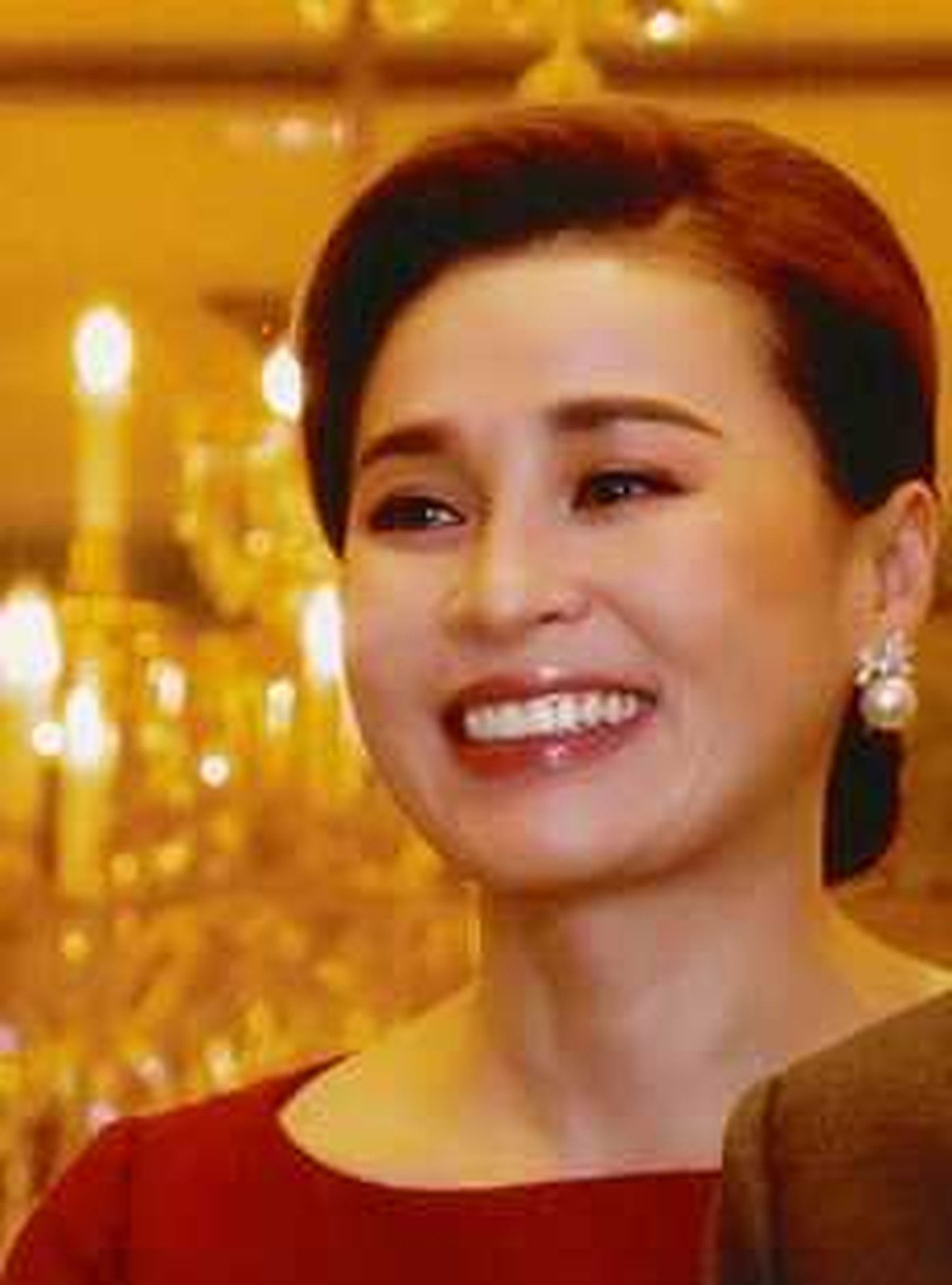 La reine Suthida de Tha&iuml;lande, portrait